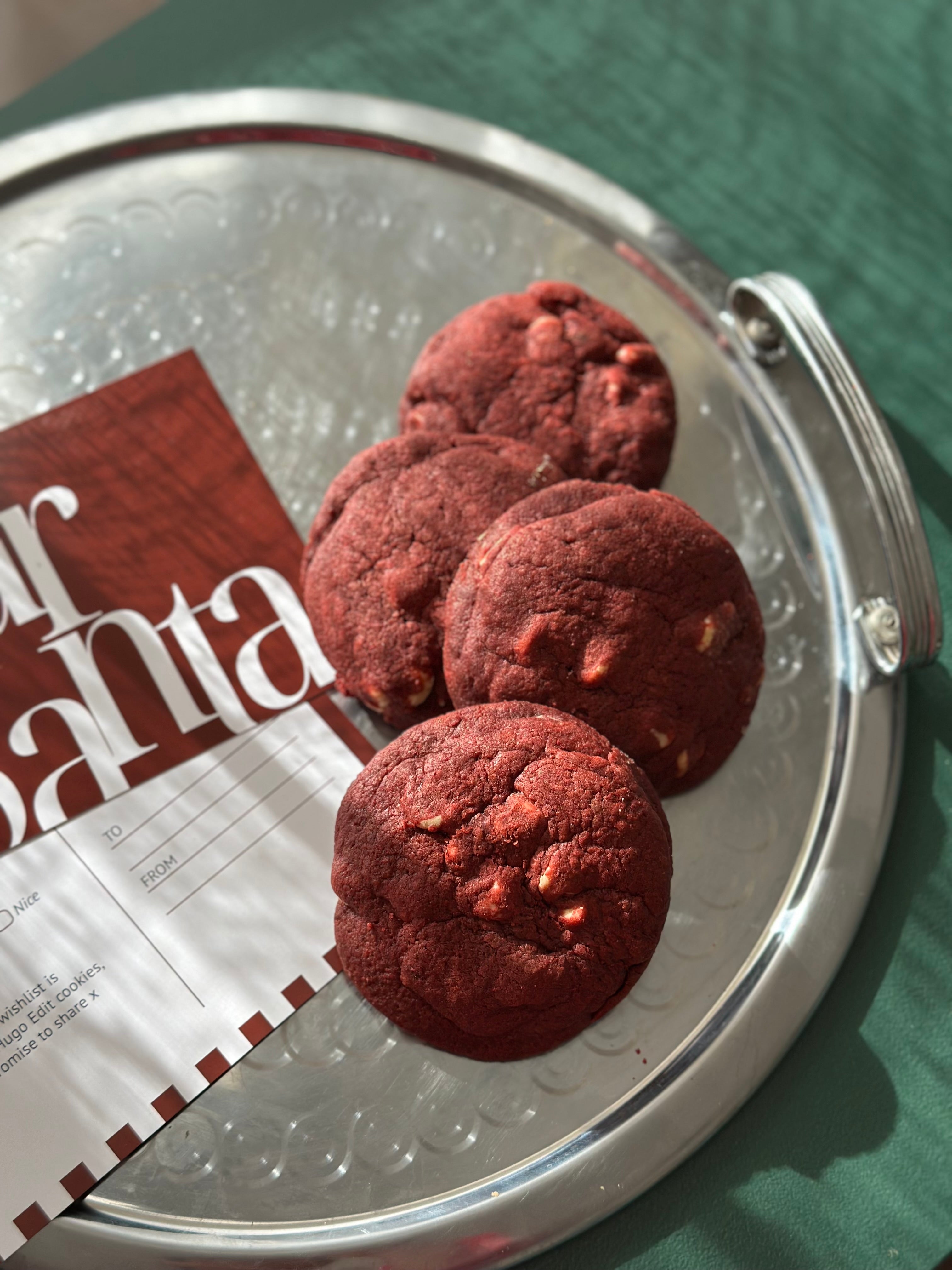 The Holiday Tin - 6 Cookies