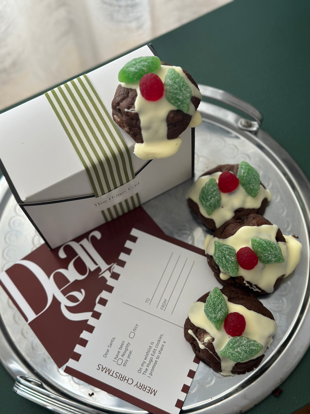 Christmas Pudding Chocolate Cookies - 4 Cookies